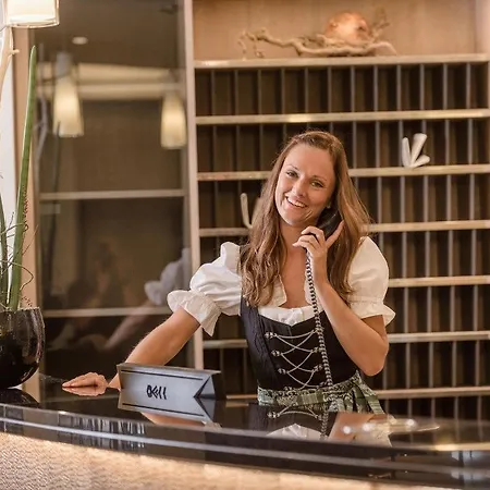 Johannesbad Koenigshof Otel 4*