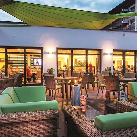 Hotel Johannesbad Koenigshof 4*